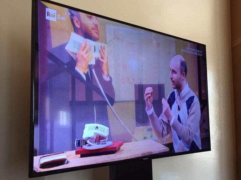 Neuron Guard a Il Posto Giusto (RAI 3)